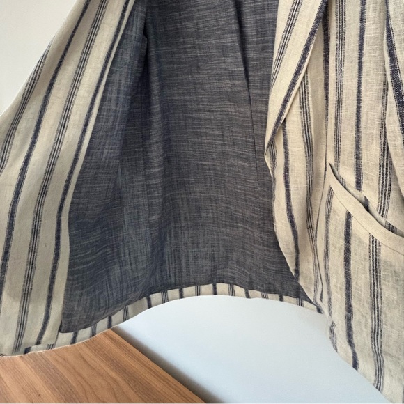 DREW Anthropologie Rikki Striped White & Blue Linen Blazer Women’s Size XS - Picture 6 of 12